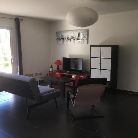 L'Ostalada Villa Sanguinet Exteriör bild